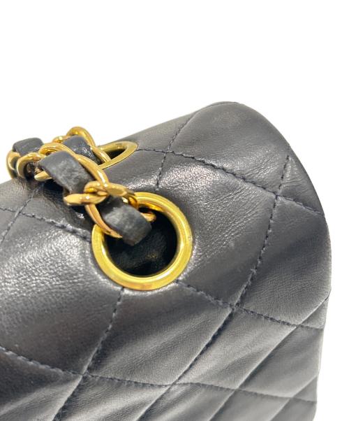 CHANEL（シャネル）CHANEL (シャネル) Matelassé 25 Double Flap Chain Shoulder Bag/マトラッセ25 Wフラップチェーンショルダーバッグ ブラック サイズ:25の古着・服飾アイテム