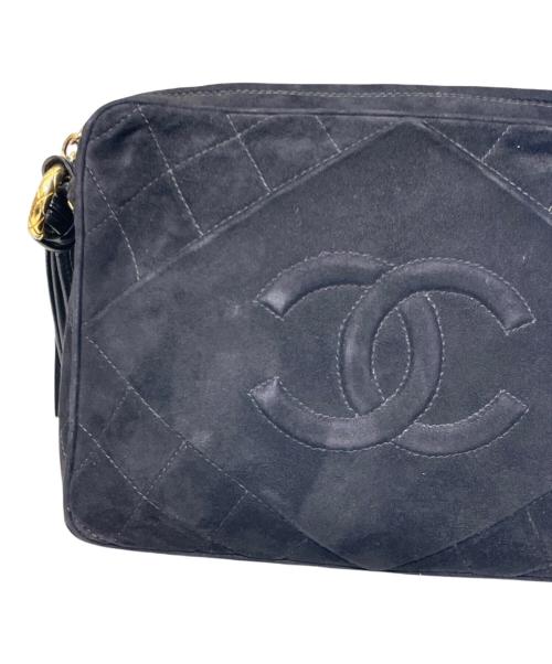 CHANEL（シャネル）CHANEL (シャネル) ココマークフリンジショルダーバッグ ブラックの古着・服飾アイテム