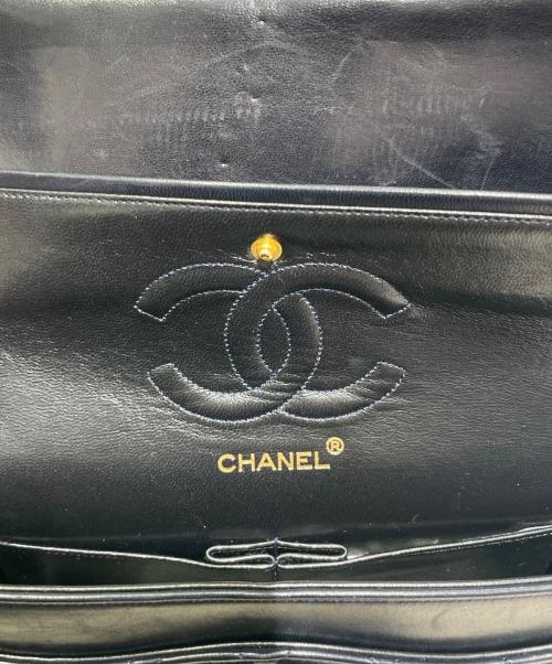 CHANEL（シャネル）CHANEL (シャネル) マトラッセ25 Wフラップチェーンショルダーバッグ ネイビーの古着・服飾アイテム