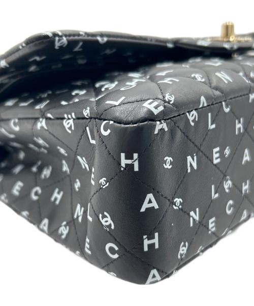 CHANEL（シャネル）CHANEL (シャネル) Matelassé All Over Logo Chain Shoulder Bag/マトラッセ25 wフラップ チェーンショルダーバッグ ブラック×G金具 サイズ:25の古着・服飾アイテム