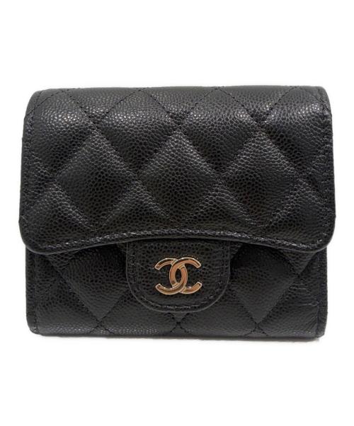 CHANEL（シャネル）CHANEL (シャネル) マトラッセスモールフラップウォレット/3つ折り財布 ブラックの古着・服飾アイテム