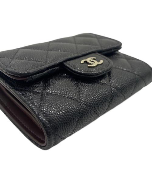CHANEL（シャネル）CHANEL (シャネル) マトラッセスモールフラップウォレット/3つ折り財布 ブラックの古着・服飾アイテム