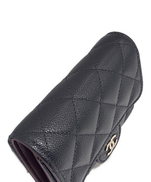 CHANEL（シャネル）CHANEL (シャネル) マトラッセスモールフラップウォレット/3つ折り財布 ブラックの古着・服飾アイテム