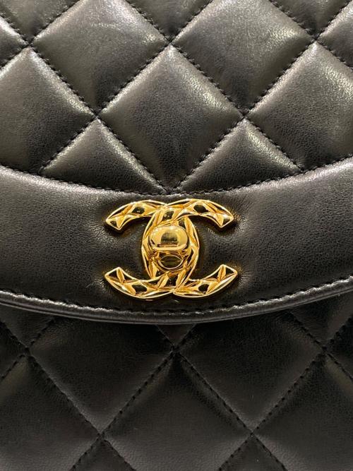CHANEL（シャネル）CHANEL (シャネル) チェーンショルダーバッグ ブラック サイズ:23の古着・服飾アイテム