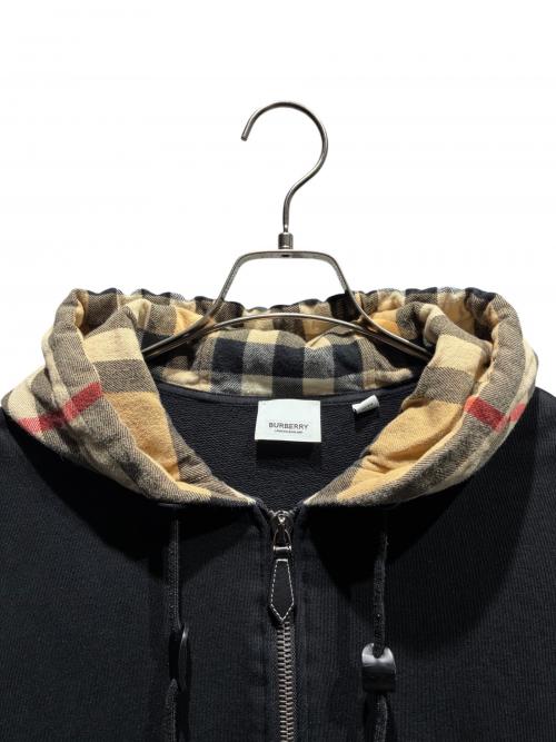 BURBERRY（バーバリー）BURBERRY (バーバリー) ジップパーカー ブラック サイズ:Mの古着・服飾アイテム