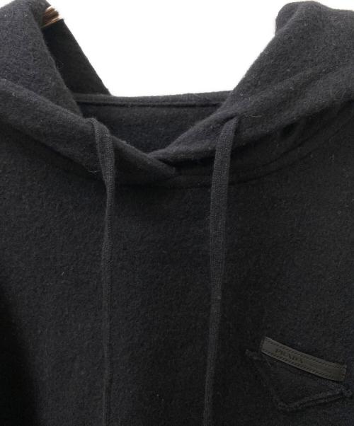 PRADA（プラダ）PRADA (プラダ) トライアングルロゴパーカー ブラック サイズ:40の古着・服飾アイテム
