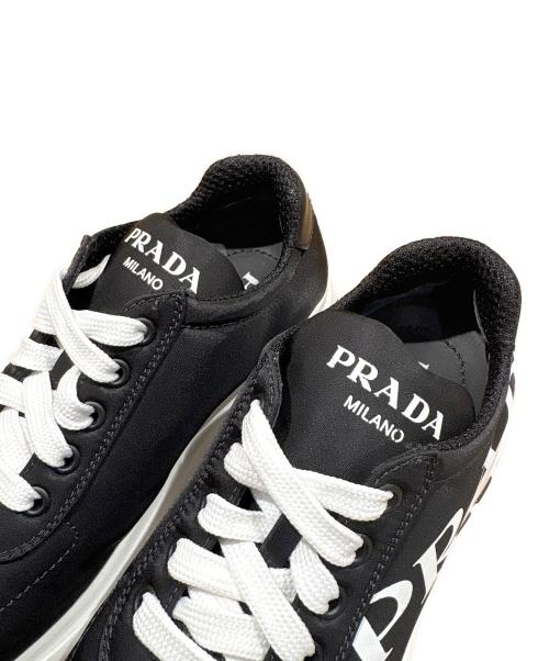 PRADA（プラダ）PRADA (プラダ) ナイロンサイドロゴスニーカー ブラック サイズ:36の古着・服飾アイテム