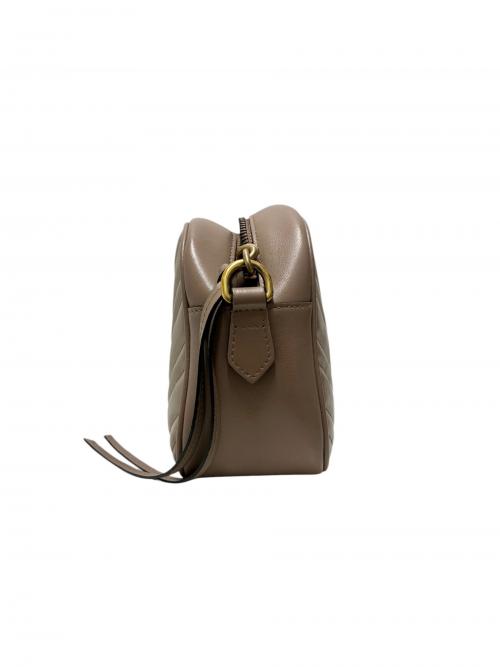 GUCCI（グッチ）GUCCI (グッチ) チェーンショルダーバッグ/447632 グレージュ サイズ:-の古着・服飾アイテム