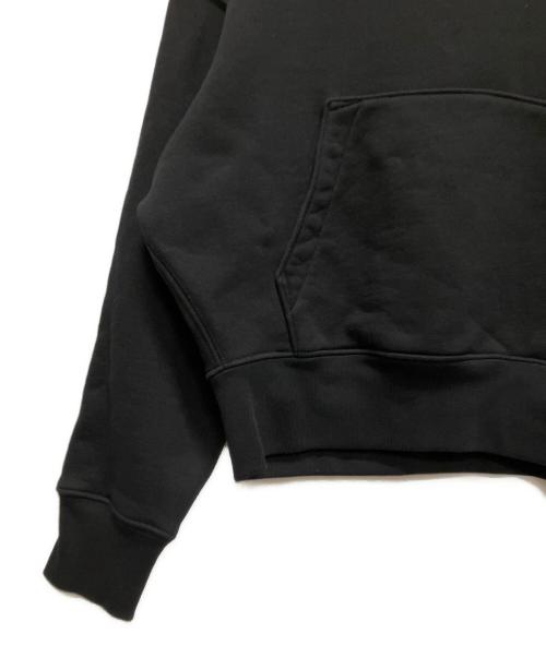 AMIRI（アミリ）AMIRI (アミリ) ロゴプリントプルオーバーパーカー/パーカー ブラック ブラック サイズ:XSの古着・服飾アイテム