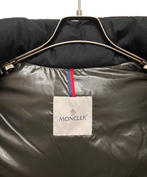 MONCLER（モンクレール）MONCLER (モンクレール) AVEILLAN/ダウンジャケット オリーブ サイズ:2の古着・服飾アイテム