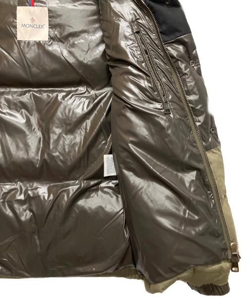 MONCLER（モンクレール）MONCLER (モンクレール) AVEILLAN/ダウンジャケット オリーブ サイズ:2の古着・服飾アイテム