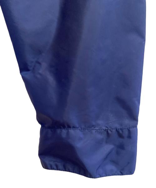 PRADA（プラダ）PRADA (プラダ) ロゴプレートナイロンジャケット ブルー サイズ:Mの古着・服飾アイテム