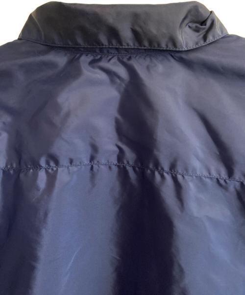 PRADA（プラダ）PRADA (プラダ) ロゴプレートナイロンジャケット ブルー サイズ:Mの古着・服飾アイテム