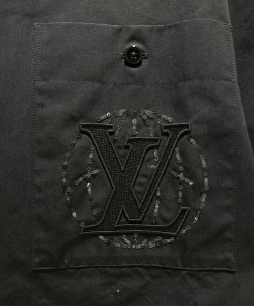 LOUIS VUITTON（ルイ ヴィトン）LOUIS VUITTON (ルイ ヴィトン) 25SS Embroidered Short Sleeve Cotton Shirt エンブロイダリーショートスリーブシャツ/RM251M AS1 HSS73W ブラック サイズ:XXLの古着・服飾アイテム