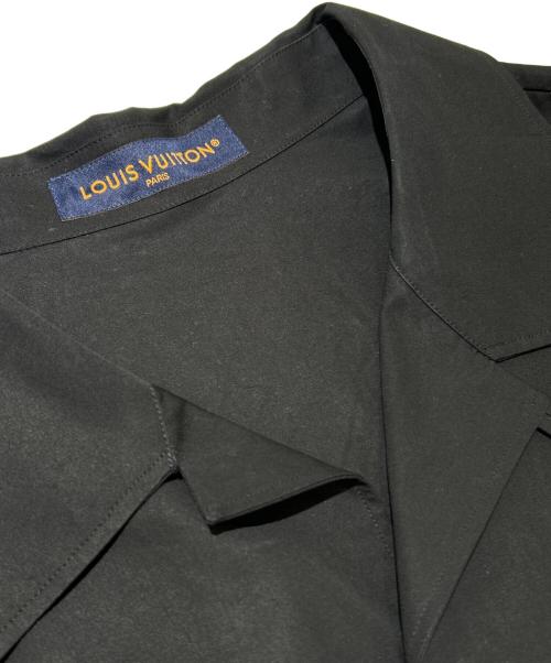 LOUIS VUITTON（ルイ ヴィトン）LOUIS VUITTON (ルイ ヴィトン) 25SS Embroidered Short Sleeve Cotton Shirt エンブロイダリーショートスリーブシャツ/RM251M AS1 HSS73W ブラック サイズ:XXLの古着・服飾アイテム