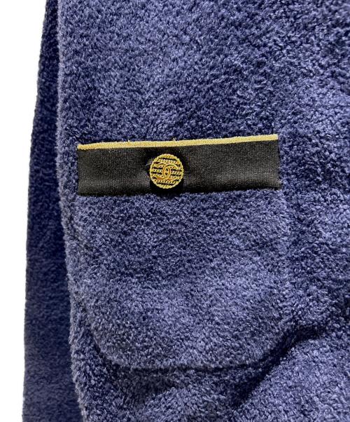 CHANEL（シャネル）CHANEL (シャネル) Metal Coco Button Collarless Jacket メタルココボタン ノーカラー ジャケット/P60477K46062 ネイビー×ゴールド サイズ:36の古着・服飾アイテム