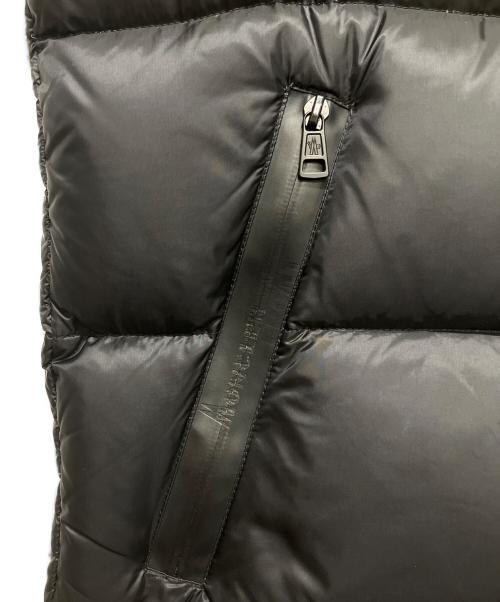 MONCLER（モンクレール）MONCLER (モンクレール) FRAGMENT DESIGN (フラグメントデザイン) ABENE/ダウンベスト ブラック サイズ:2の古着・服飾アイテム