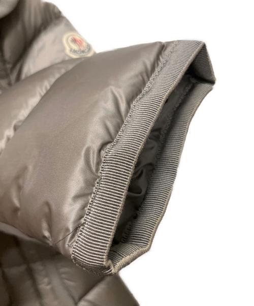 MONCLER（モンクレール）MONCLER (モンクレール) HERMIFUR/ダウンコート グレー サイズ:1の古着・服飾アイテム