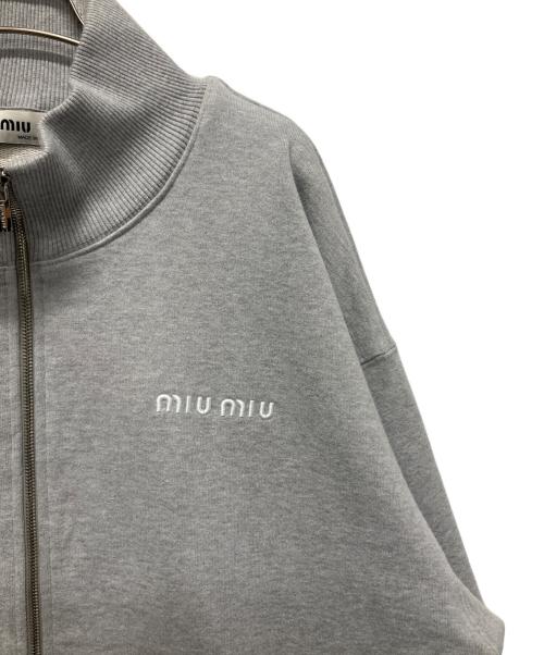 MIU MIU（ミュウミュウ）MIU MIU (ミュウミュウ) Logo Embroidery Zip Up Blouson(ロゴエンブロイダリージップアップスウェット) グレー サイズ:Sの古着・服飾アイテム