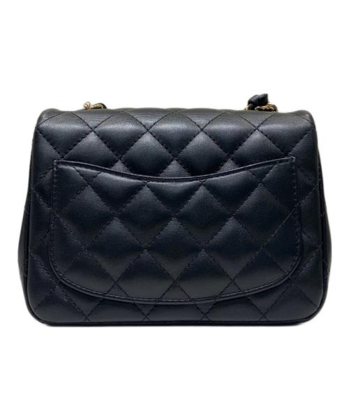 CHANEL（シャネル）CHANEL (シャネル) Mini Matelasse ミニマトラッセ チェーンショルダーバッグ ブラック サイズ:ミニ/miniの古着・服飾アイテム