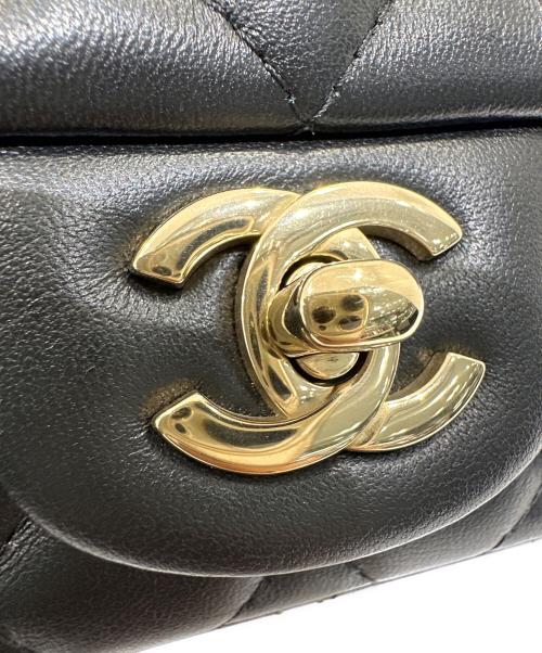CHANEL（シャネル）CHANEL (シャネル) Mini Matelasse ミニマトラッセ チェーンショルダーバッグ ブラック サイズ:ミニ/miniの古着・服飾アイテム