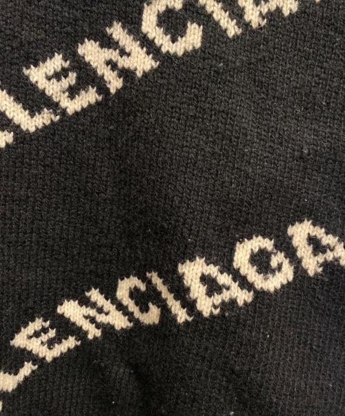 BALENCIAGA（バレンシアガ）BALENCIAGA (バレンシアガ) オールオーバーロゴニット ブラック サイズ:Sの古着・服飾アイテム