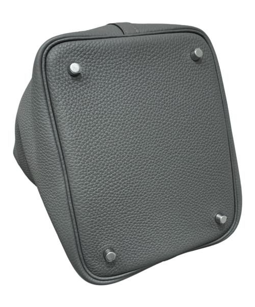HERMES（エルメス）HERMES (エルメス) ピコタンロックMM/トリヨンクレマンス/グリメイヤー/U刻印:2022年製/シルバー金具 グリメイヤー サイズ:MMの古着・服飾アイテム