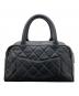 CHANEL (シャネル) マトラッセ  ミニボストンバッグ ブラック：450000円