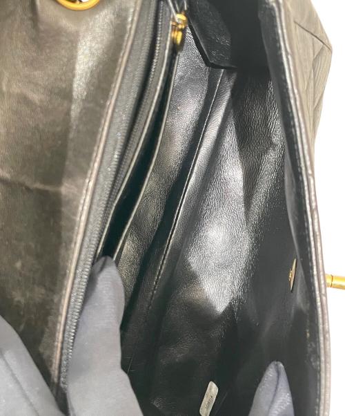 CHANEL（シャネル）CHANEL (シャネル) マトラッセ/Vフラップチェーンショルダーバッグ ブラックの古着・服飾アイテム