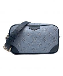 LOUIS VUITTON（ルイ ヴィトン）の古着「モノグラム・ヘリテージ トロカデロ・ウェアラブル ウォレット」｜スカイブルー