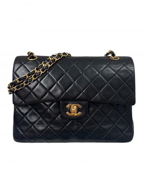CHANEL（シャネル）CHANEL (シャネル) マトラッセ25 Wフラップチェーンショルダーバッグ ブラック サイズ:25の古着・服飾アイテム