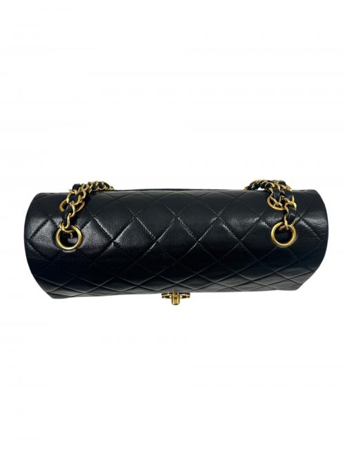 CHANEL（シャネル）CHANEL (シャネル) マトラッセ25 Wフラップチェーンショルダーバッグ ブラック サイズ:25の古着・服飾アイテム