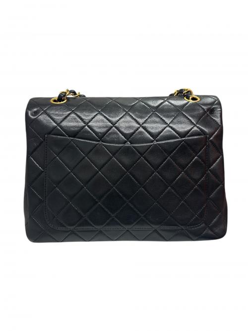 CHANEL（シャネル）CHANEL (シャネル) マトラッセ25 Wフラップチェーンショルダーバッグ ブラック サイズ:25の古着・服飾アイテム