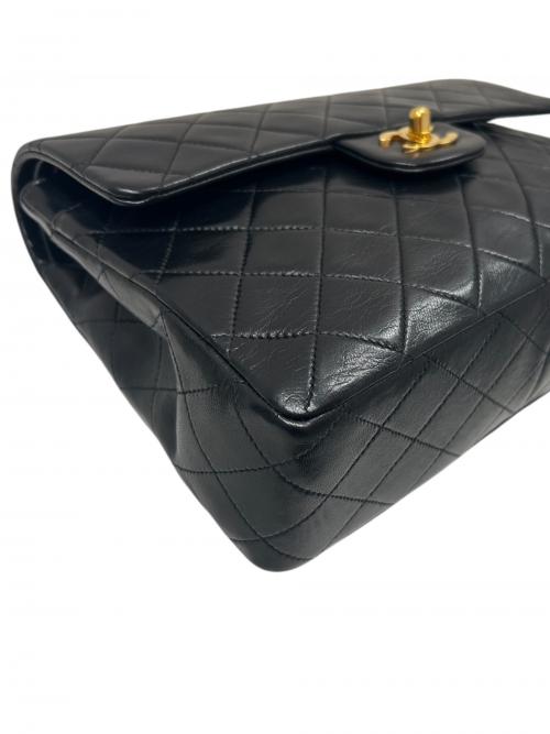 CHANEL（シャネル）CHANEL (シャネル) マトラッセ25 Wフラップチェーンショルダーバッグ ブラック サイズ:25の古着・服飾アイテム