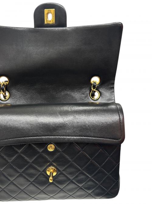 CHANEL（シャネル）CHANEL (シャネル) マトラッセ25 Wフラップチェーンショルダーバッグ ブラック サイズ:25の古着・服飾アイテム