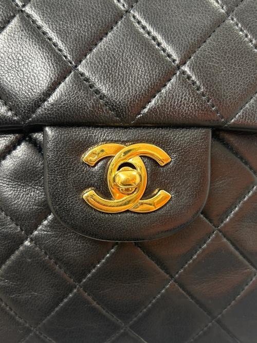 CHANEL（シャネル）CHANEL (シャネル) マトラッセ25 Wフラップチェーンショルダーバッグ ブラック サイズ:25の古着・服飾アイテム