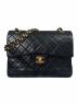 CHANEL（シャネル）の古着「マトラッセ25 Wフラップチェーンショルダーバッグ」｜ブラック