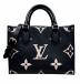 LOUIS VUITTON（ルイ ヴィトン）の古着「オンザゴーPM モノグラム・アンプラント/ショルダーバッグ」｜ブラック×ベージュ