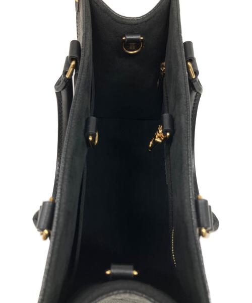 LOUIS VUITTON（ルイ ヴィトン）LOUIS VUITTON (ルイ ヴィトン) オンザゴーPM ブラック サイズ:PMの古着・服飾アイテム