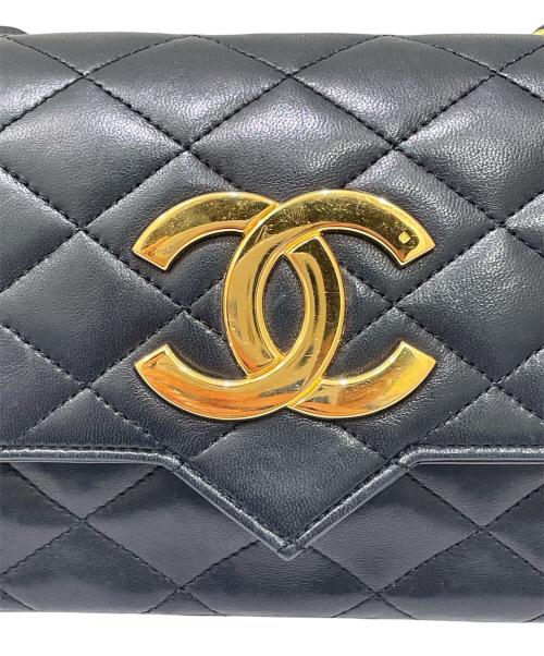 CHANEL（シャネル）CHANEL (シャネル) デカココマトラッセ21 チェーンショルダーバッグ ブラックの古着・服飾アイテム