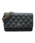 CHANEL（シャネル）の古着「マトラッセチェーンウォレット」｜ブラック