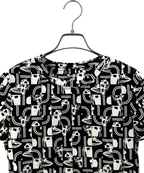 HERMES（エルメス）HERMES (エルメス) 総柄Tシャツ/Brides de Gala en Desordre/式典用馬勒 ブラック サイズ:34の古着・服飾アイテム