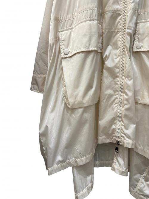 MONCLER（モンクレール）MONCLER (モンクレール) PRINTSEPS ナイロンコート ベージュ サイズ:00の古着・服飾アイテム