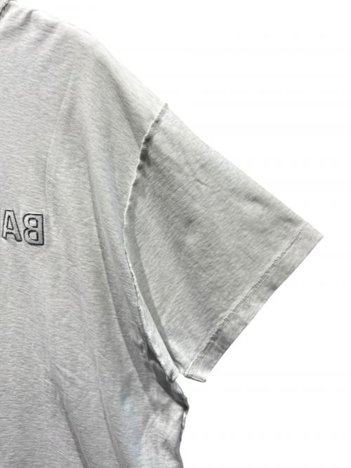 BALENCIAGA（バレンシアガ）BALENCIAGA (バレンシアガ) リバースロゴTシャツ/XJ687356 グレー サイズ:2の古着・服飾アイテム