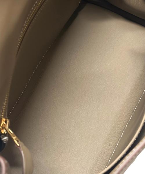 HERMES（エルメス）HERMES (エルメス) Kelly25 ケリー25 内縫い/ゴールド金具/ヴォースイフト/エトゥープ/W刻印:2024年製 エトゥープ サイズ:25の古着・服飾アイテム