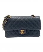 CHANELシャネル）の古着「マトラッセ25/Wフラップチェーンショルダーバッグ/Classic Matelassé Chain Shoulder Bag」｜ブラック/G金具