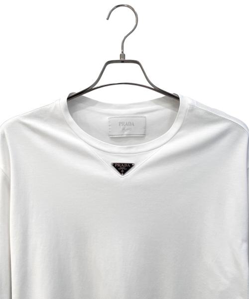 PRADA（プラダ）PRADA (プラダ) ロゴプレートTシャツ ホワイト サイズ:XLの古着・服飾アイテム