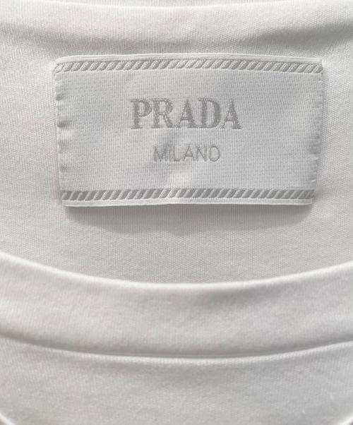 PRADA（プラダ）PRADA (プラダ) ロゴプレートTシャツ ホワイト サイズ:XLの古着・服飾アイテム