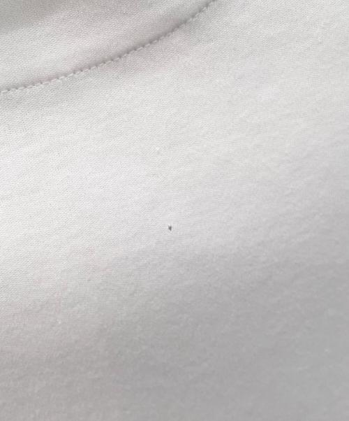 PRADA（プラダ）PRADA (プラダ) ロゴプレートTシャツ ホワイト サイズ:XLの古着・服飾アイテム