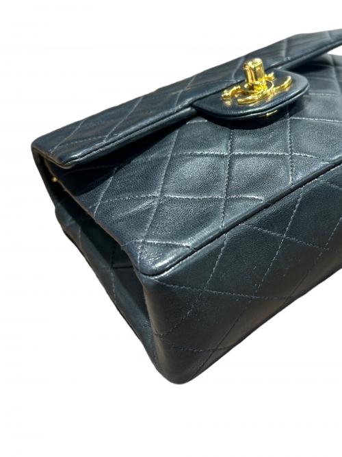 CHANEL（シャネル）CHANEL (シャネル) チェーンショルダーバッグ 	ミニマトラッセ ブラック×ゴールド金具 サイズ:ミニ/miniの古着・服飾アイテム